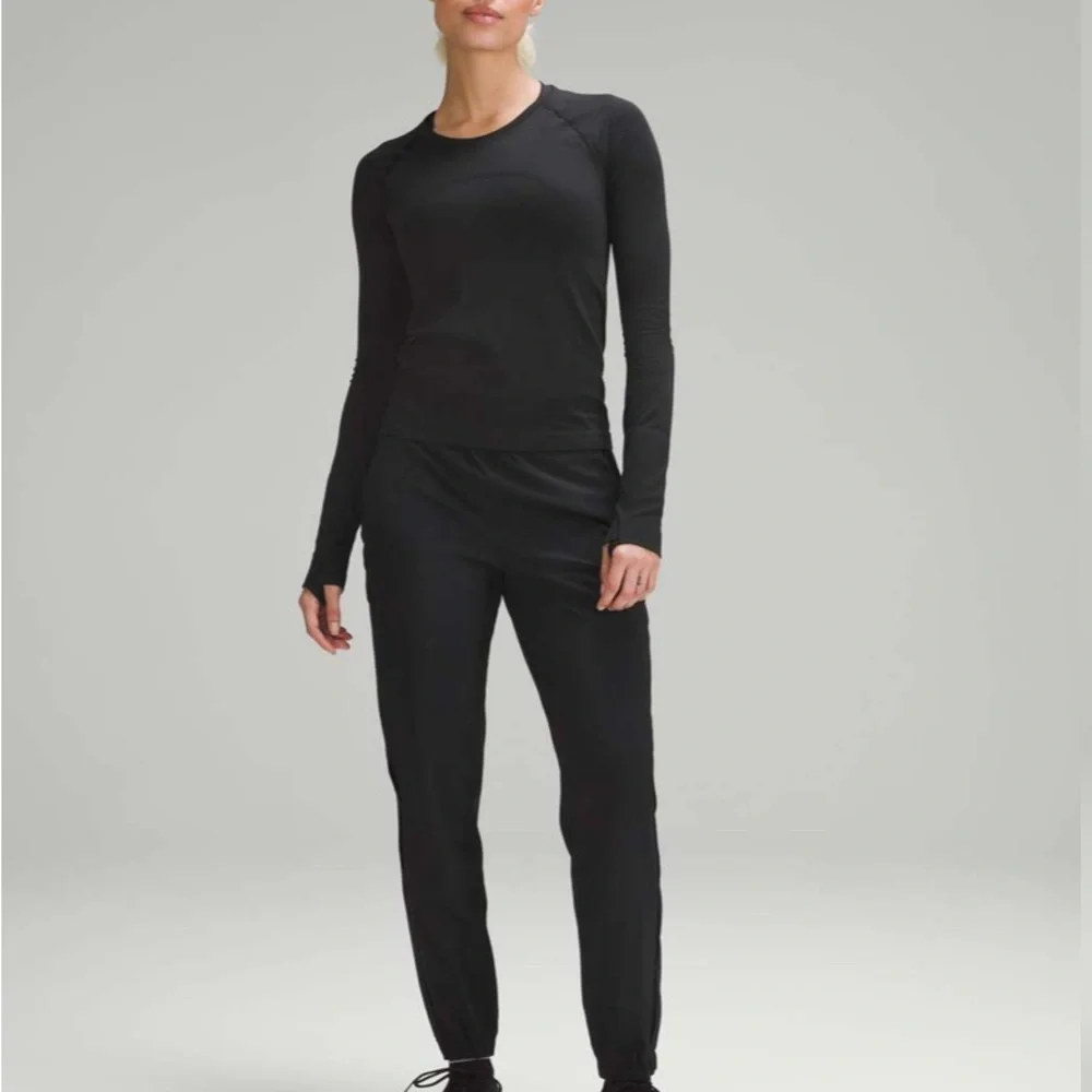 ✨Lululemon Adapted State High-Rise Jogger *Airflow Black size 0 - Picture 3 of 13